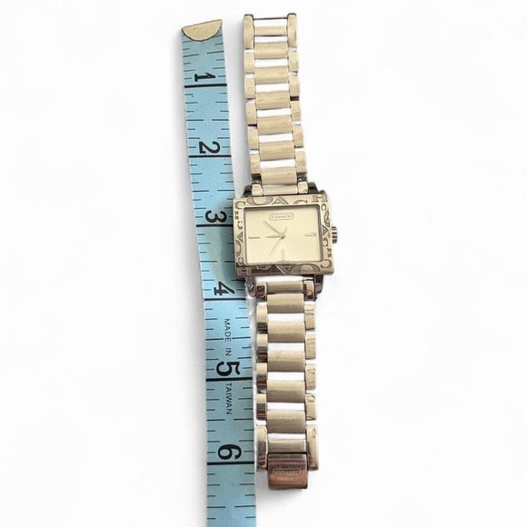 Vintage Coach Rectangular Logo Bezel Stainless Steel Watch Silver Y2K - Picture 8 of 9